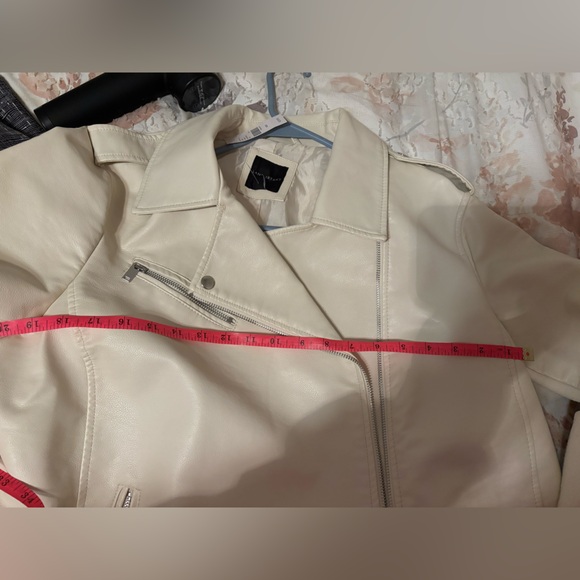 Cream Faux Leather Jacket - Picture 6 of 6